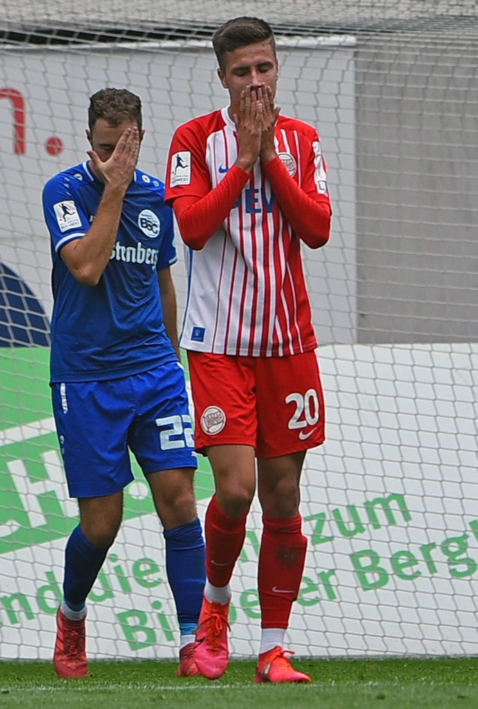 【ᐅᐅ】Kickers Offenbach torlos zum Saisonauftakt gegen SC Bahlingen ᐅ ...